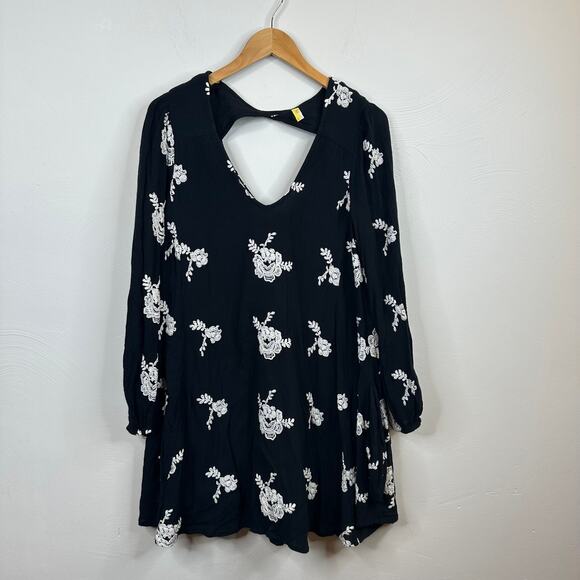 Free People Black & White Embroidered Austin Mini Dress - Picture 2 of 8
